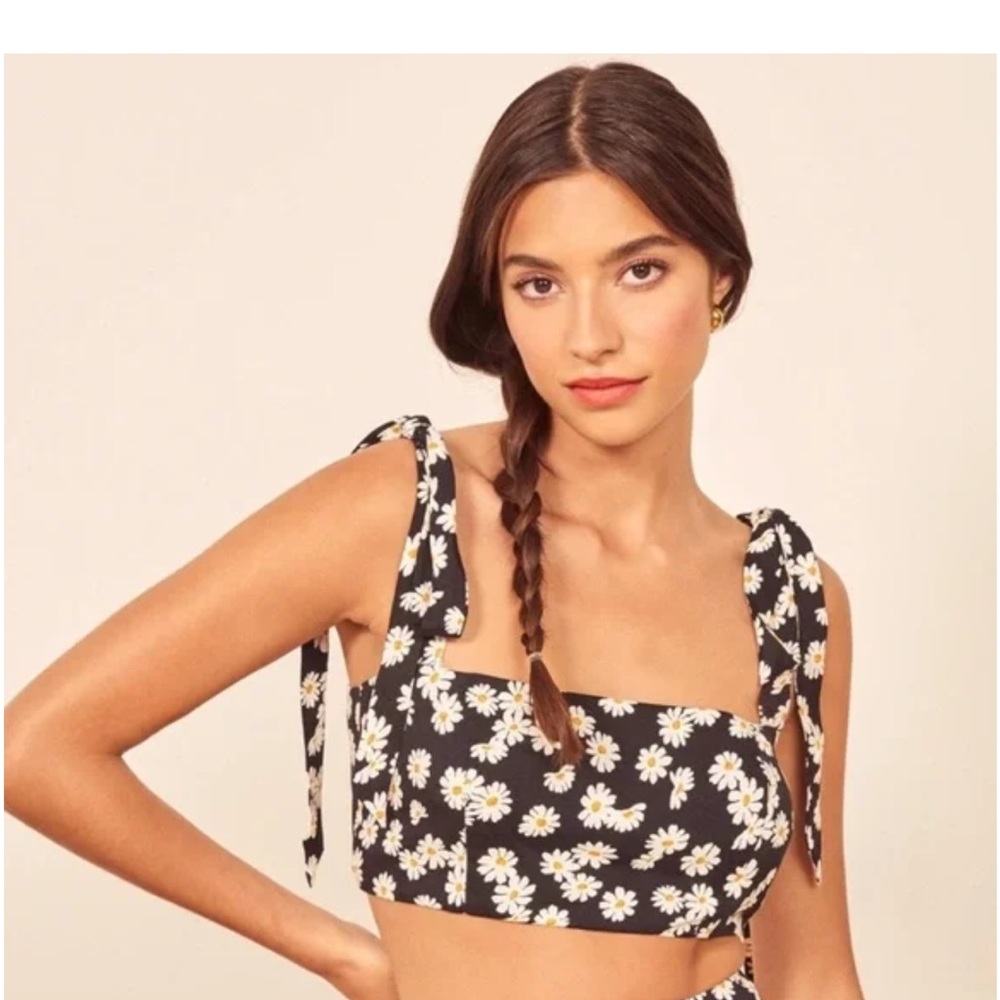 Reformation tiki daisy chain crop top ajustable tank straps size 2 xs s